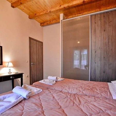 Elizabeth Country House Agios Matthaios  Exterior photo