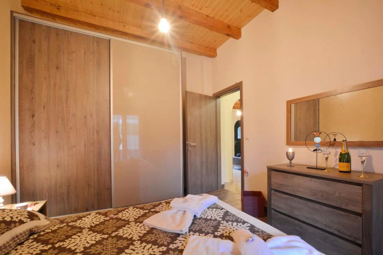 Elizabeth Country House Agios Matthaios  Exterior photo